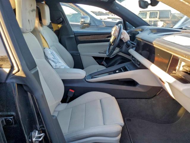 Porsche Macan 4 4 Image 5