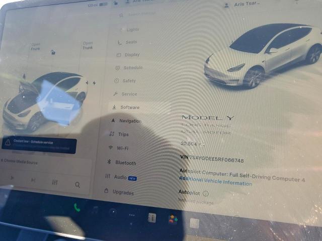Tesla Model Y Image 8