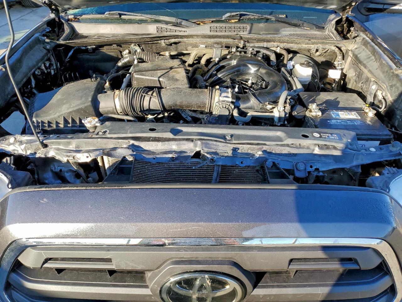 Toyota Tacoma Double Cab Image 10