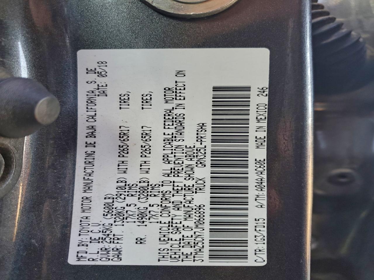 Toyota Tacoma Double Cab Image 7