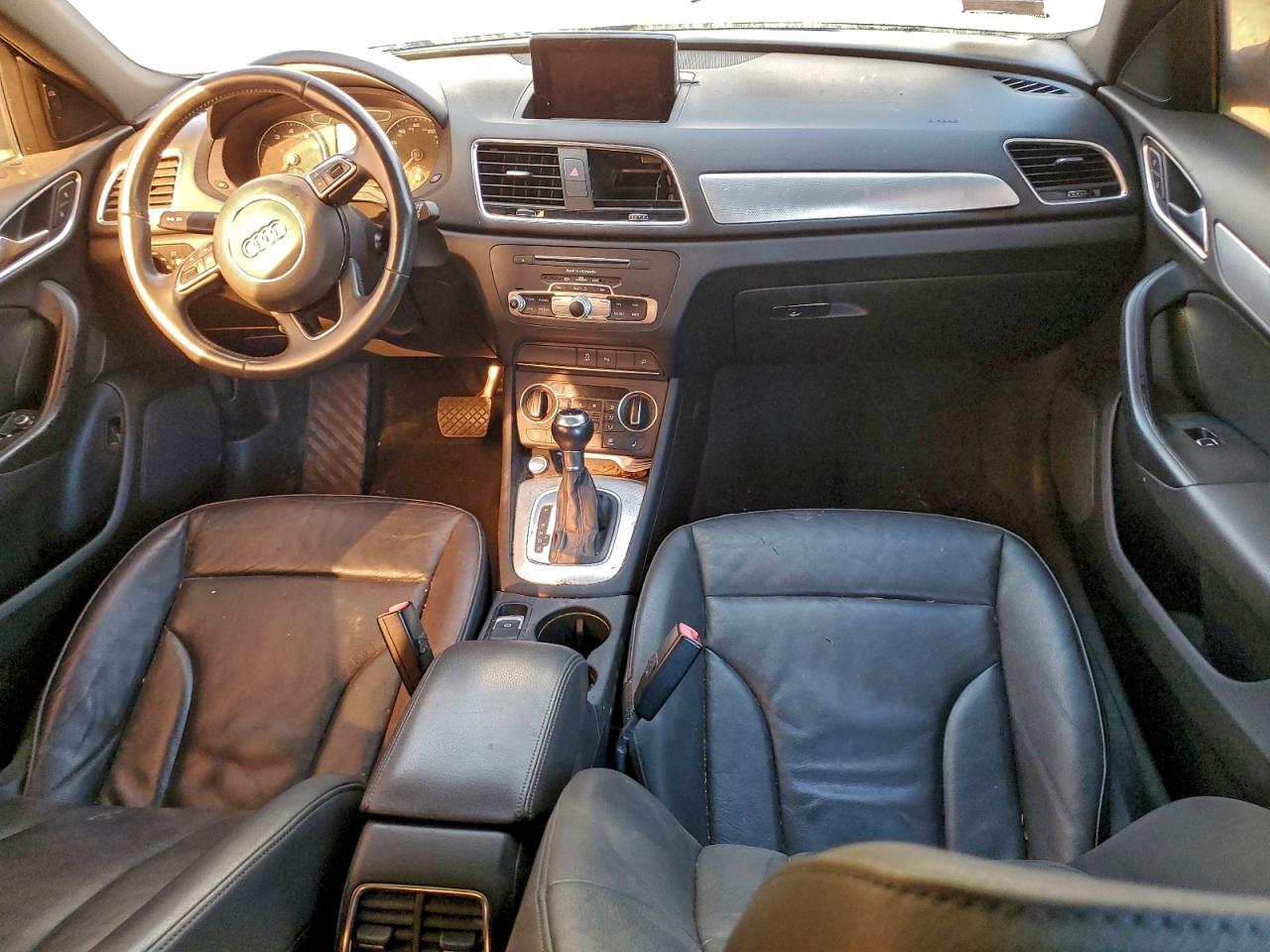 Audi Q3 Premium Plus Image 12