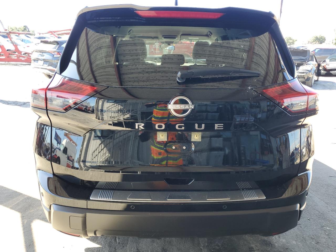 Nissan Rogue Sv Image 4