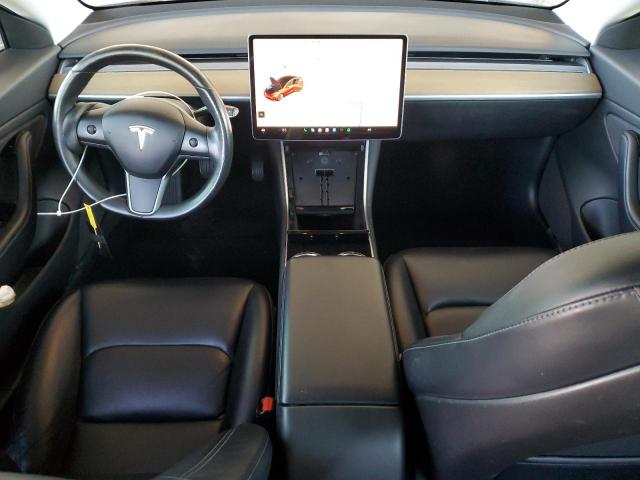 Tesla Model 3 Image 11