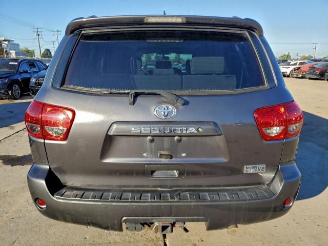 Toyota Sequoia Sr5 Image 5