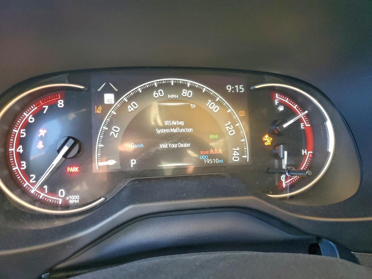 Toyota RAV4 Xle Image 8