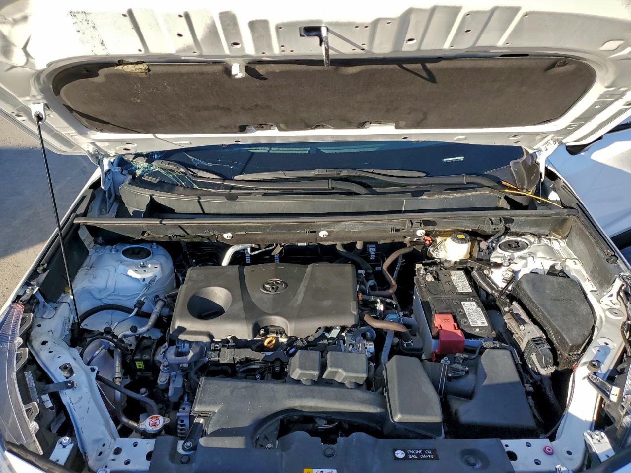 Toyota RAV4 Xle Image 13