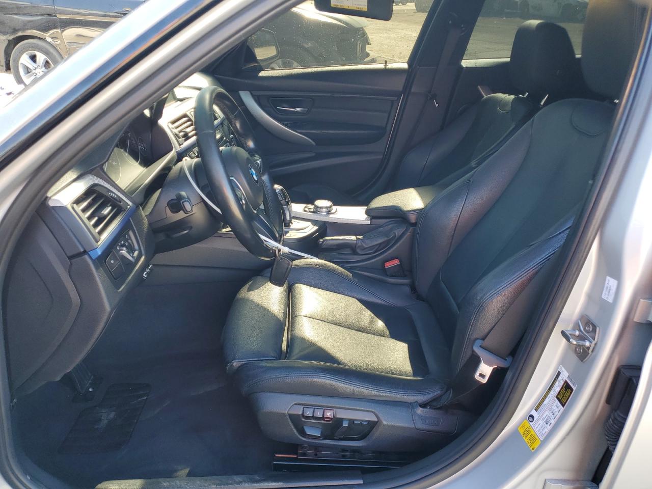 BMW 3 Series I Image 8