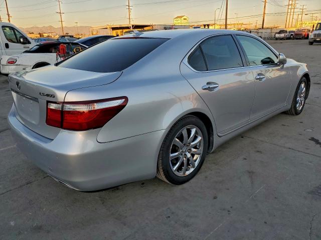 Lexus LS 460 Image 6