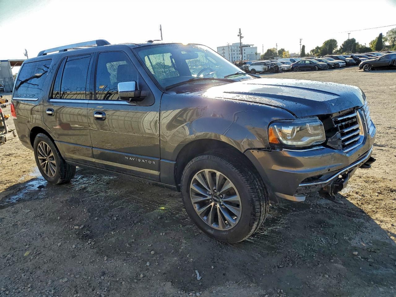 Lincoln Navigator Image 3