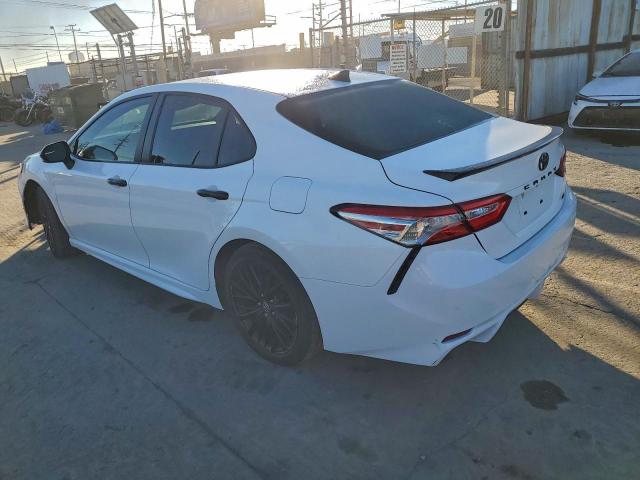 Toyota Camry Se Image 2