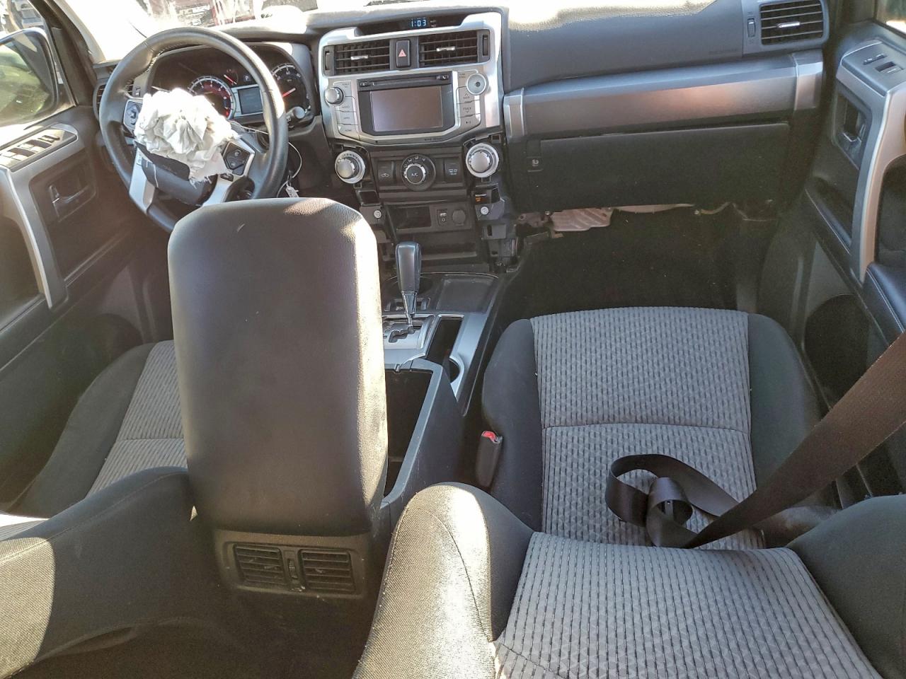 Toyota 4Runner Sr5 Image 7