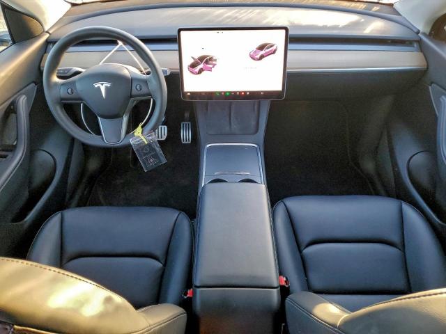 Tesla Model Y Image 7