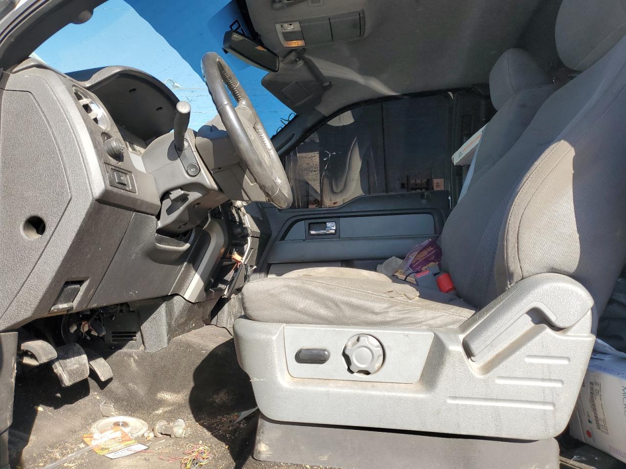 Ford F-150 Super Cab Image 4