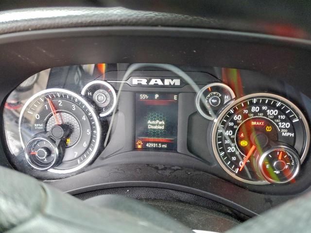 Ram 2500 Tradesman Image 10