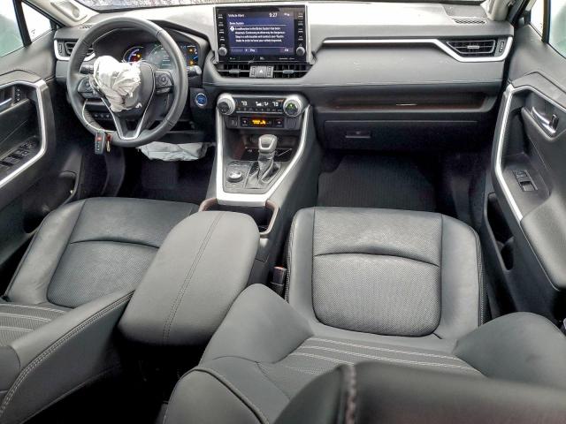 Toyota RAV4 Limited Image 9