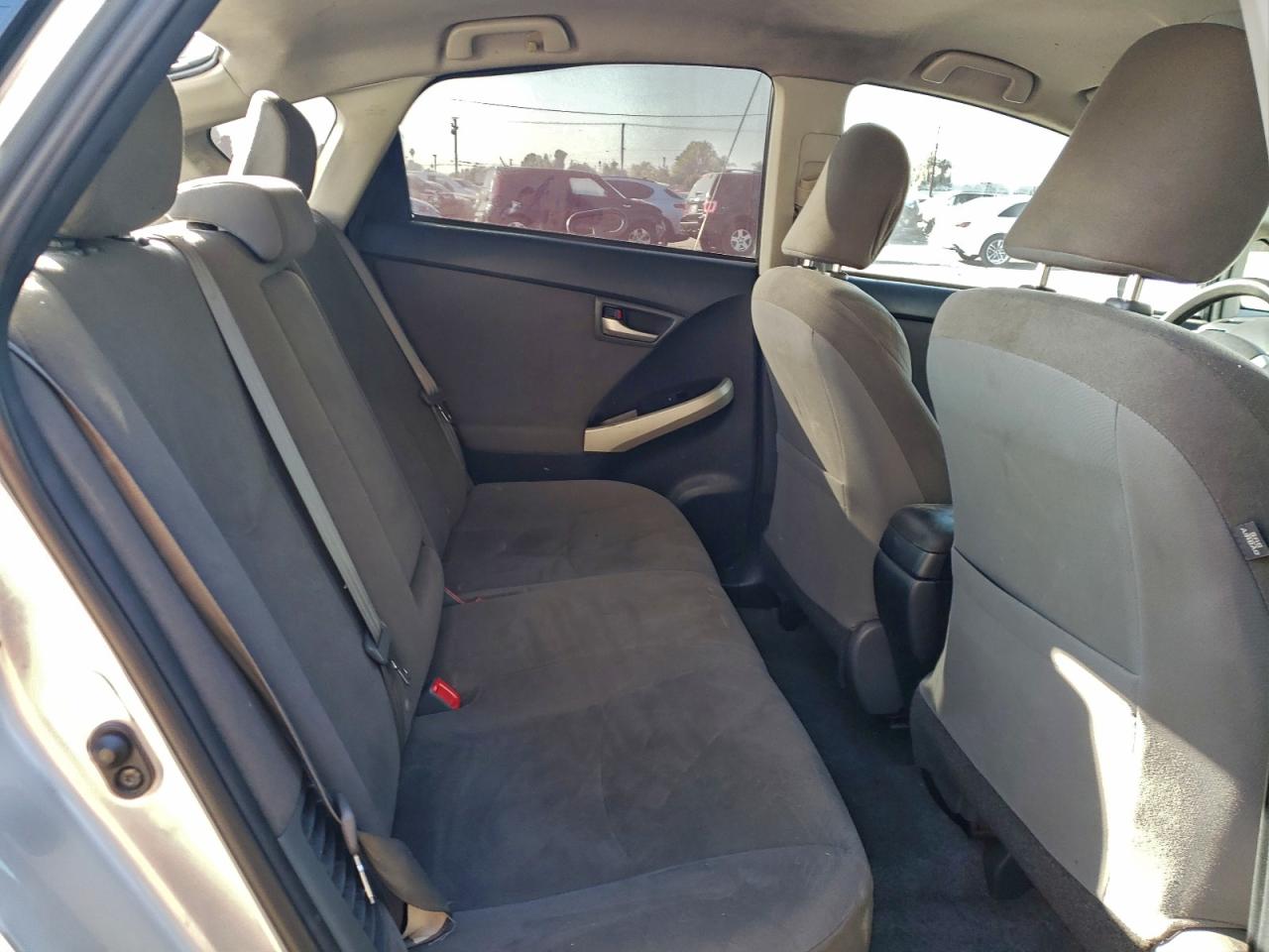 Toyota Prius Image 11