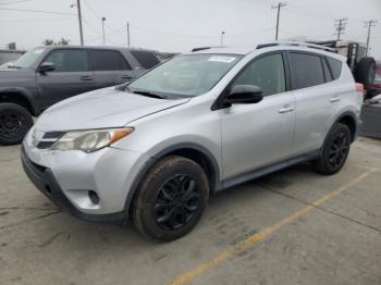  Salvage Toyota RAV4