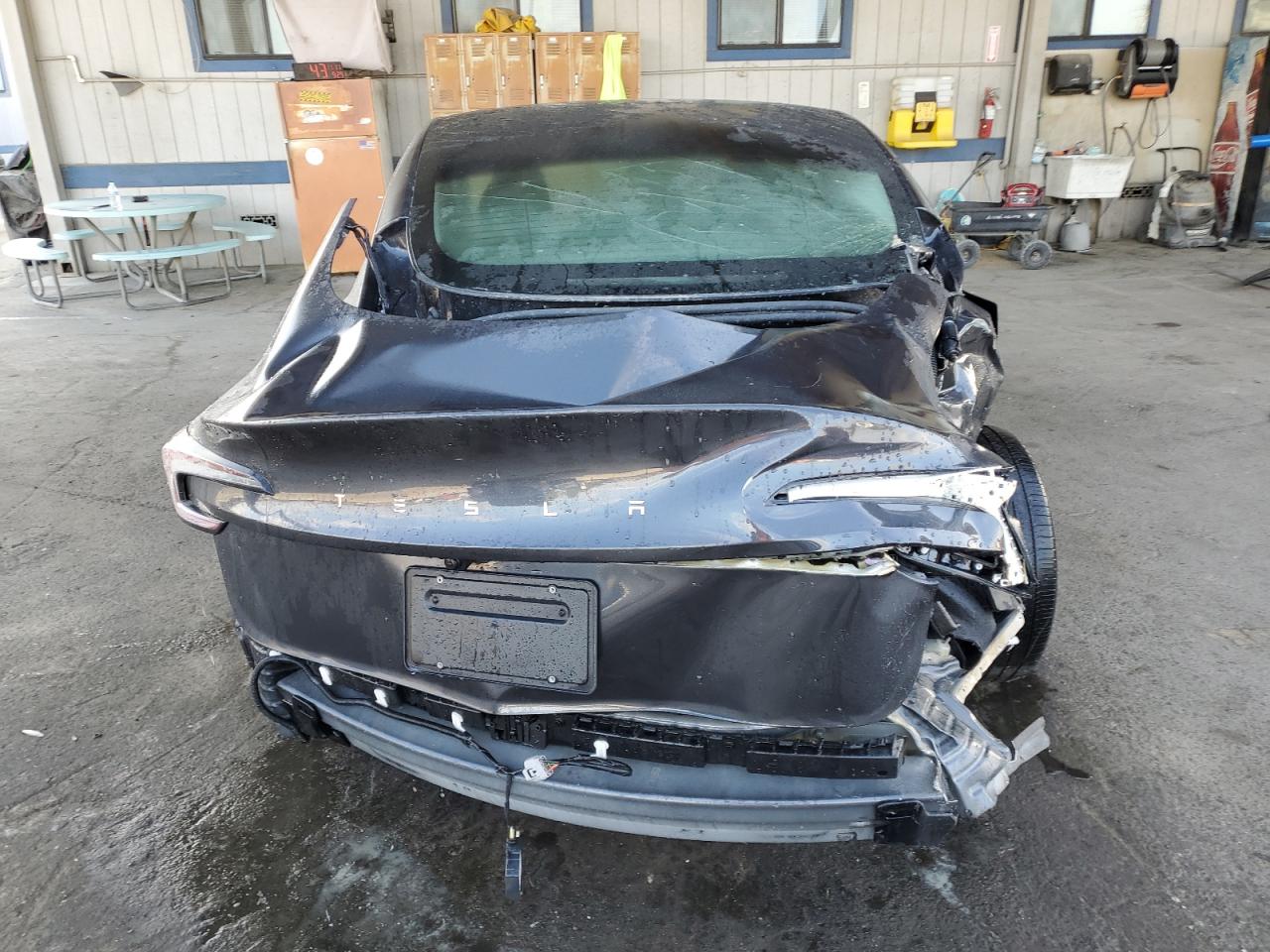 Tesla Model 3 Aw Image 9