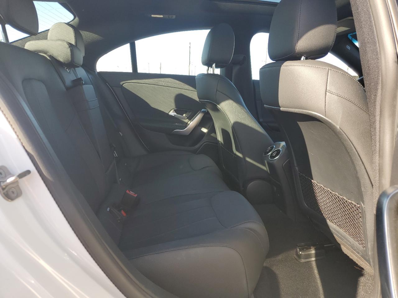 Mercedes-Benz Cla-class 250 Image 5