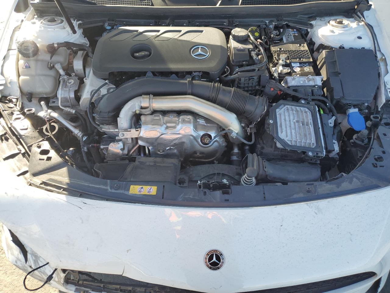 Mercedes-Benz Cla-class 250 Image 12