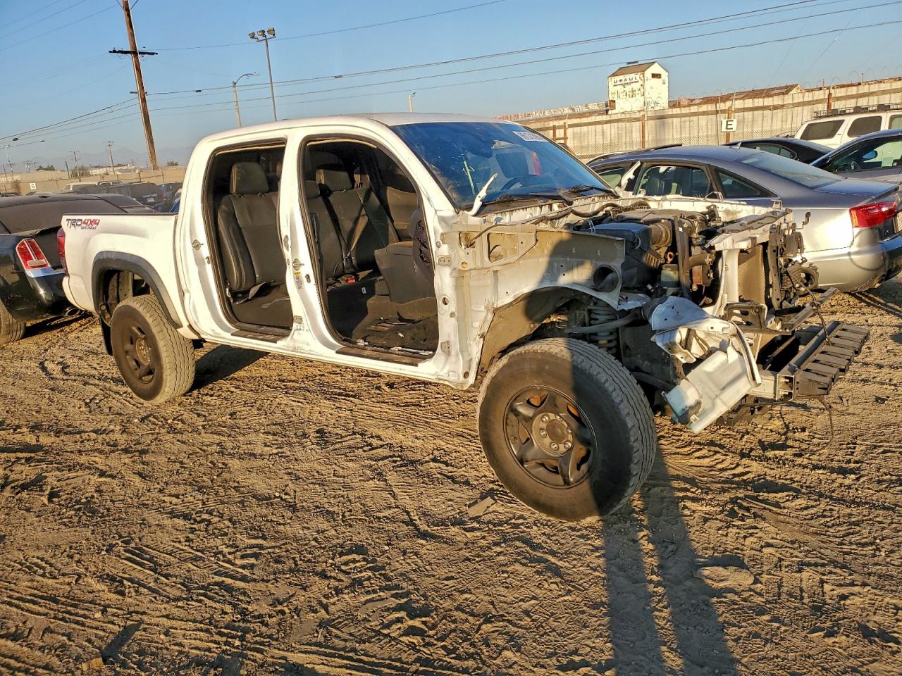 Toyota Tacoma Double Cab Image 5