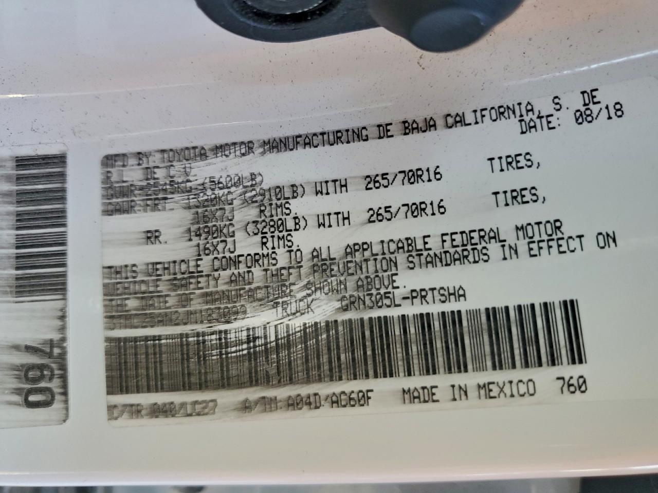 Toyota Tacoma Double Cab Image 9