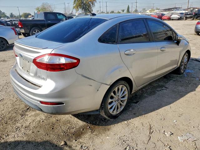 Ford Fiesta Se Image 11