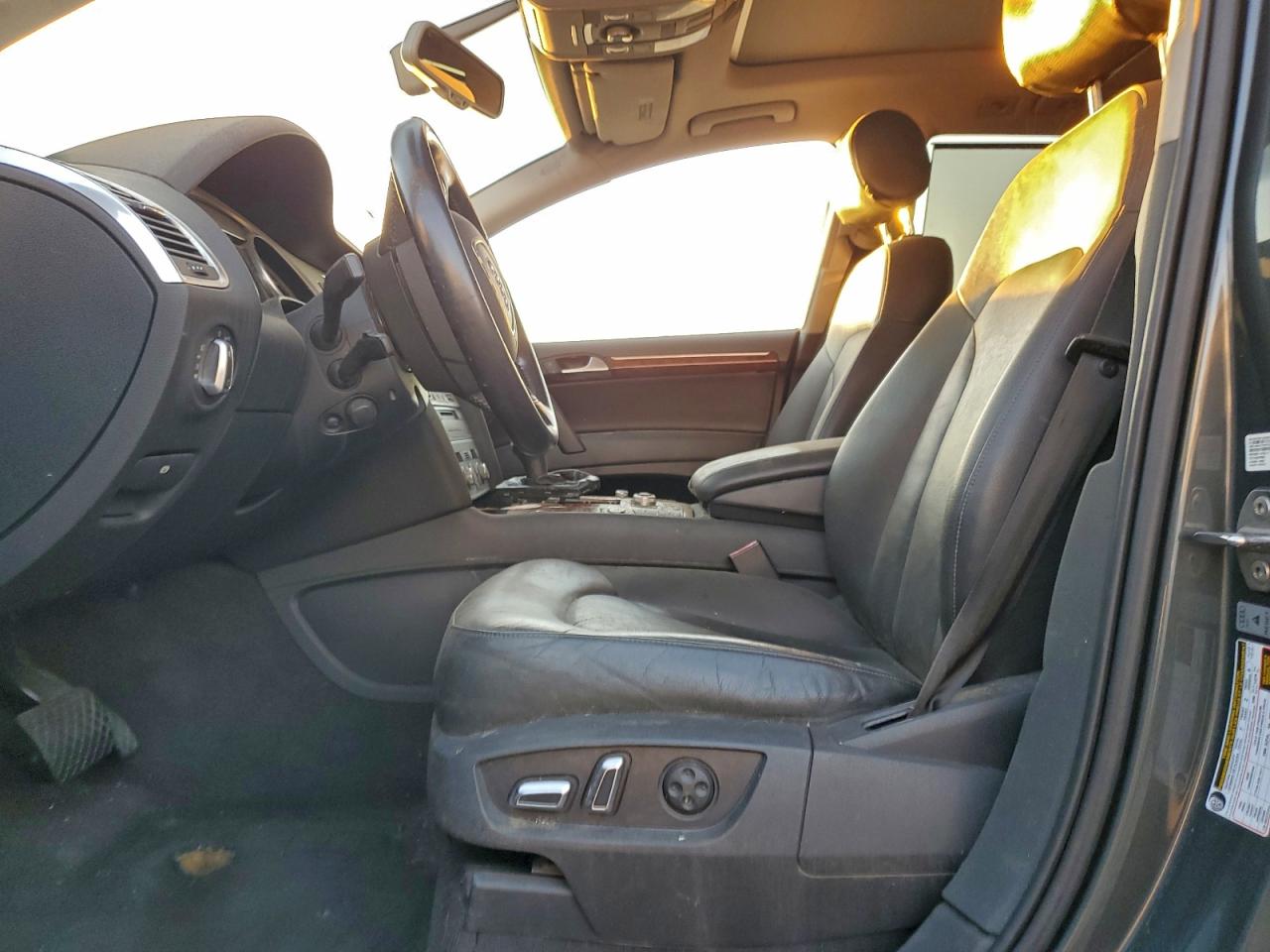 Audi Q7 Prestige Image 9