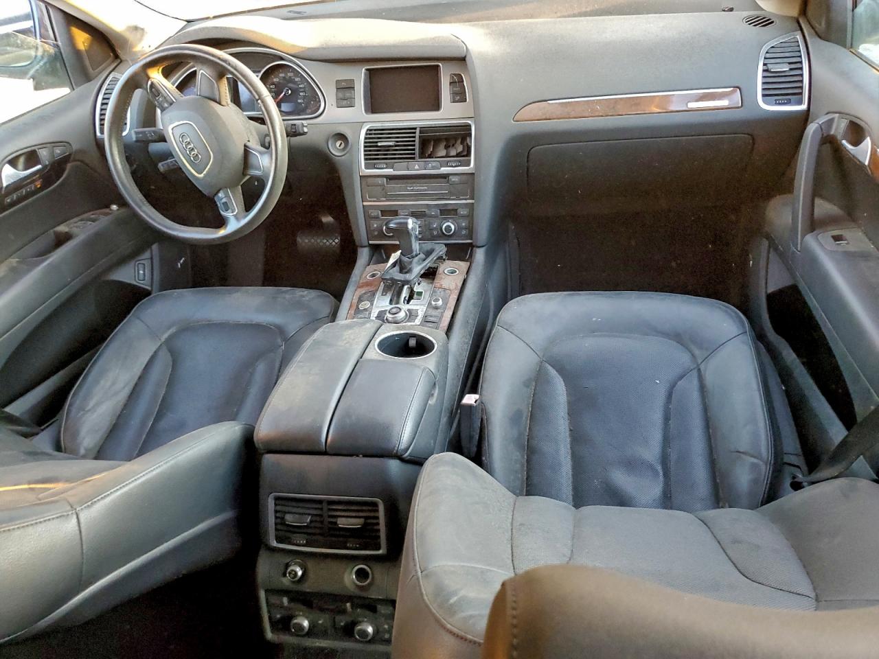 Audi Q7 Prestige Image 10