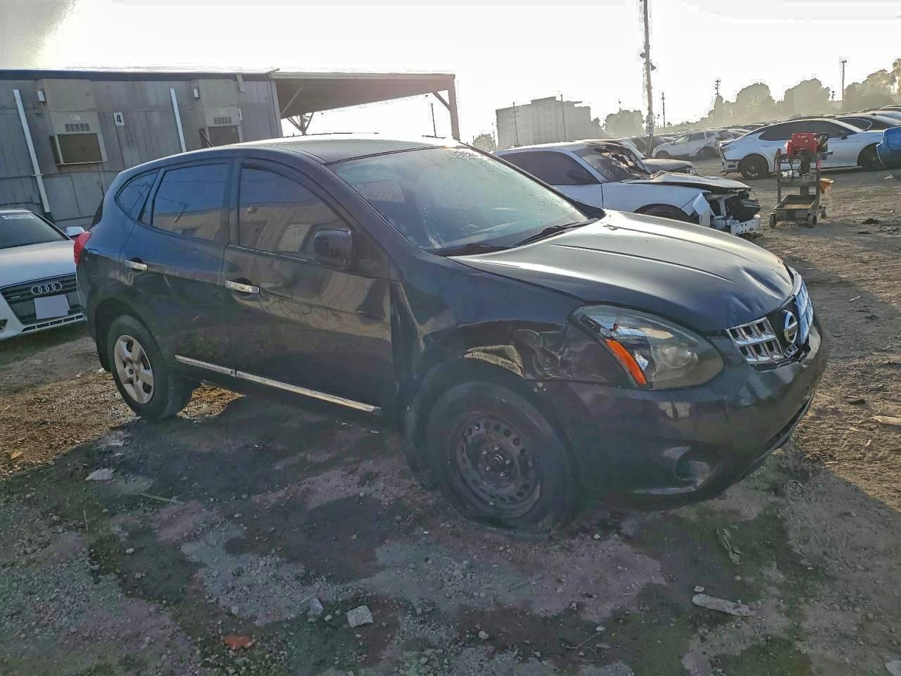 Nissan Rogue S Image 11