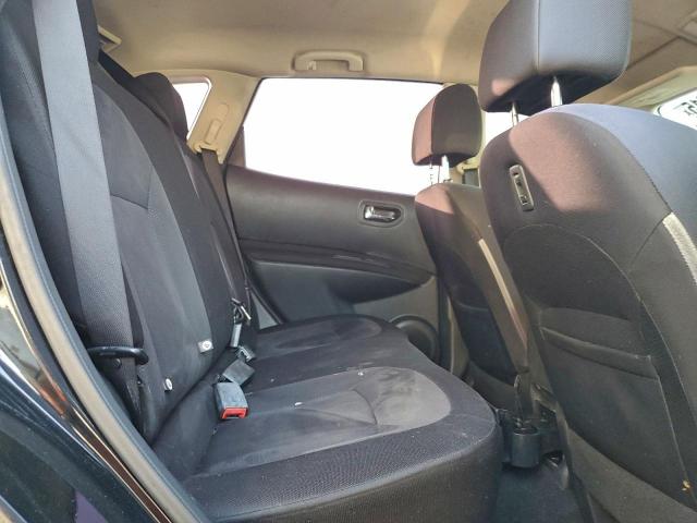 Nissan Rogue S Image 8