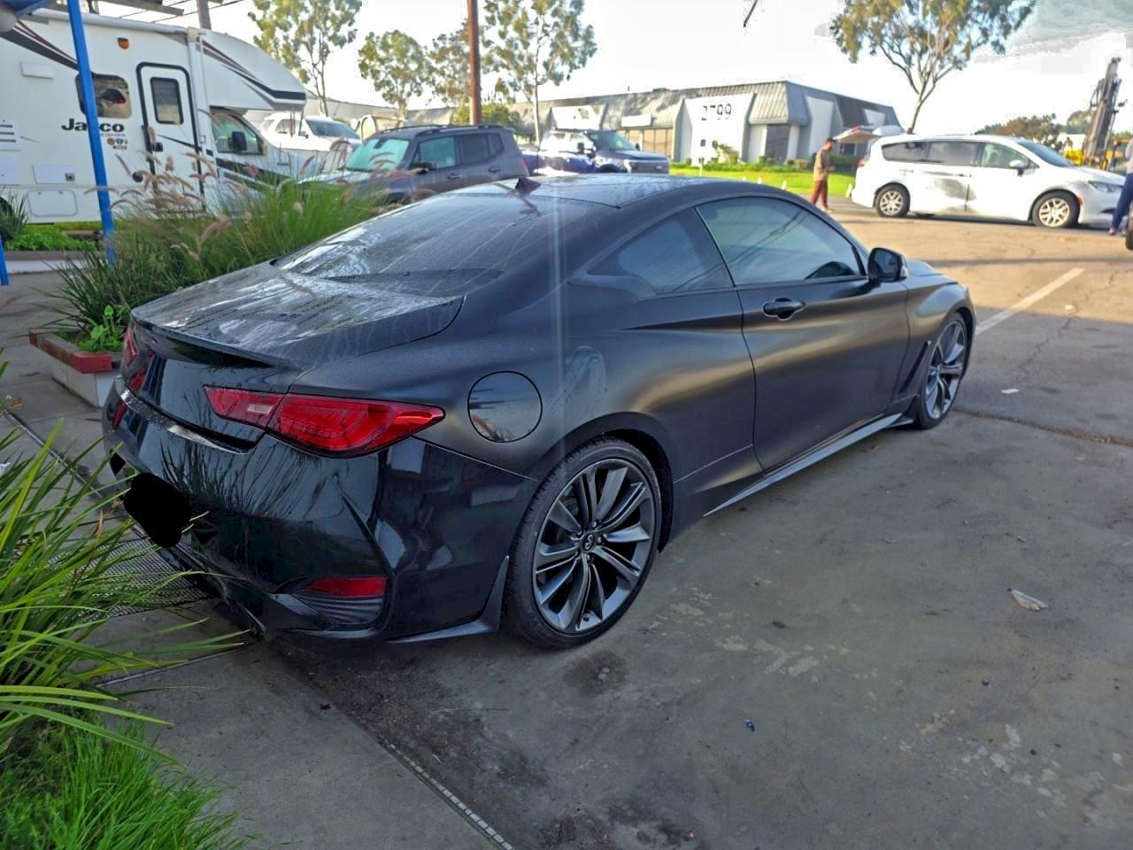 INFINITI Q60 Red Sport 400 Image 8