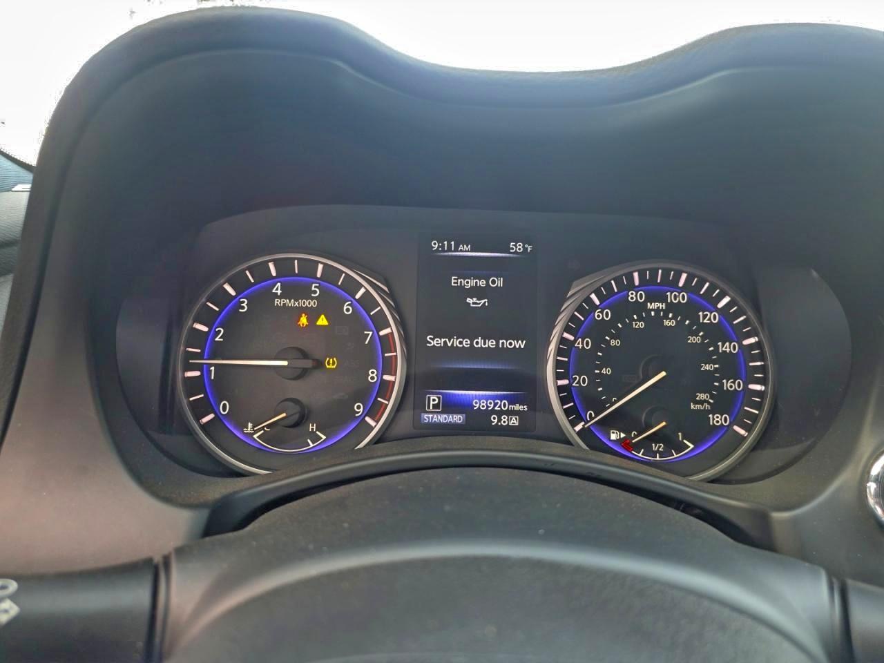 INFINITI Q60 Red Sport 400 Image 6