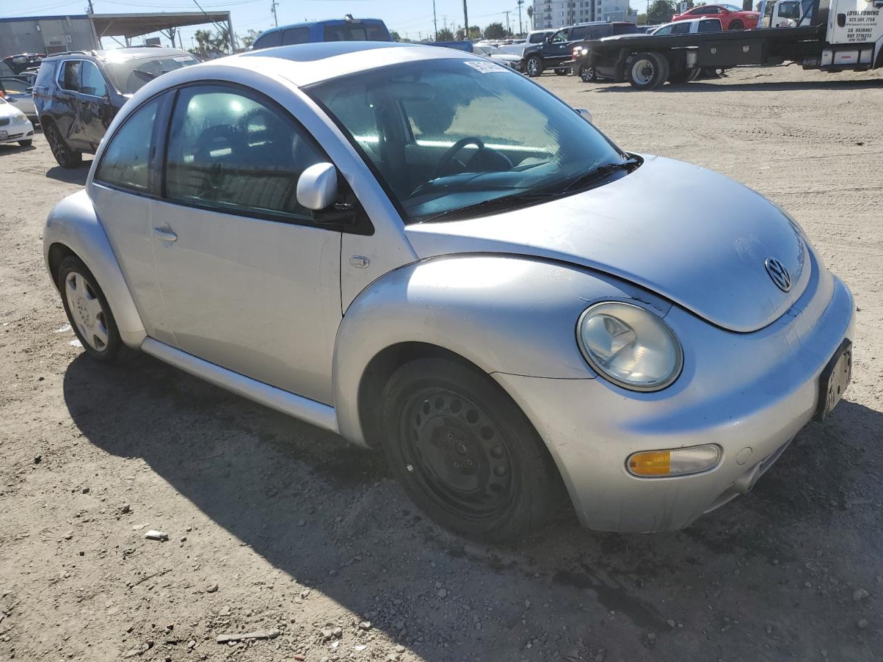 Volkswagen Beetle Gls Image 5