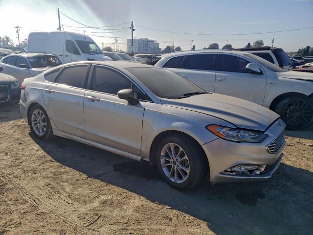 Ford Fusion Se Image 3
