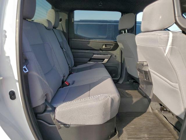 Toyota Tundra Crewmax Sr Image 10