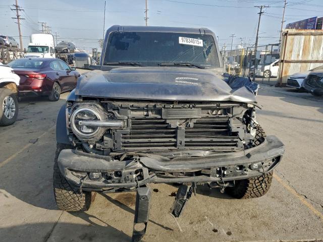 Ford Bronco Base Image 6