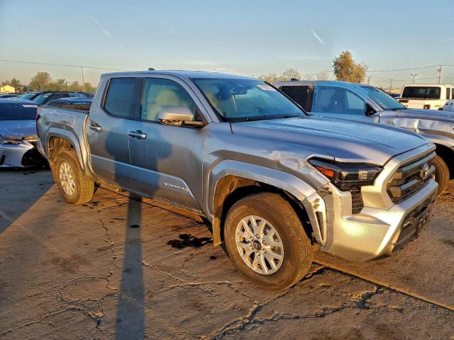 Toyota Tacoma Double Cab Image 2