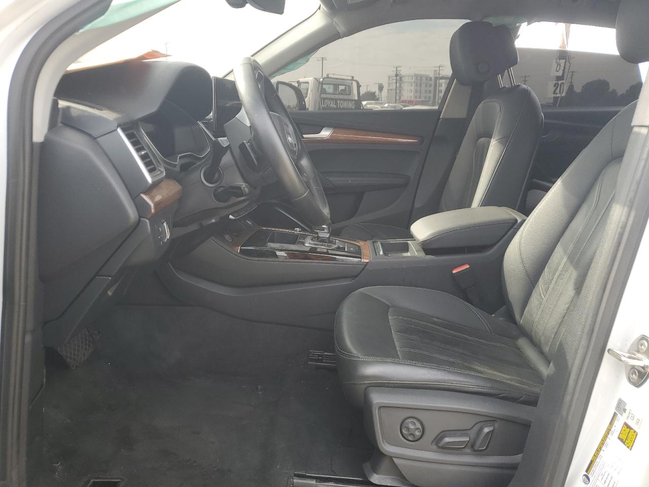 Audi Q5 Premium Plus 45 Image 11