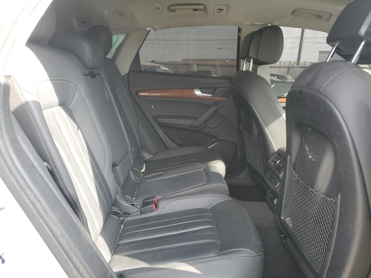 Audi Q5 Premium Plus 45 Image 13