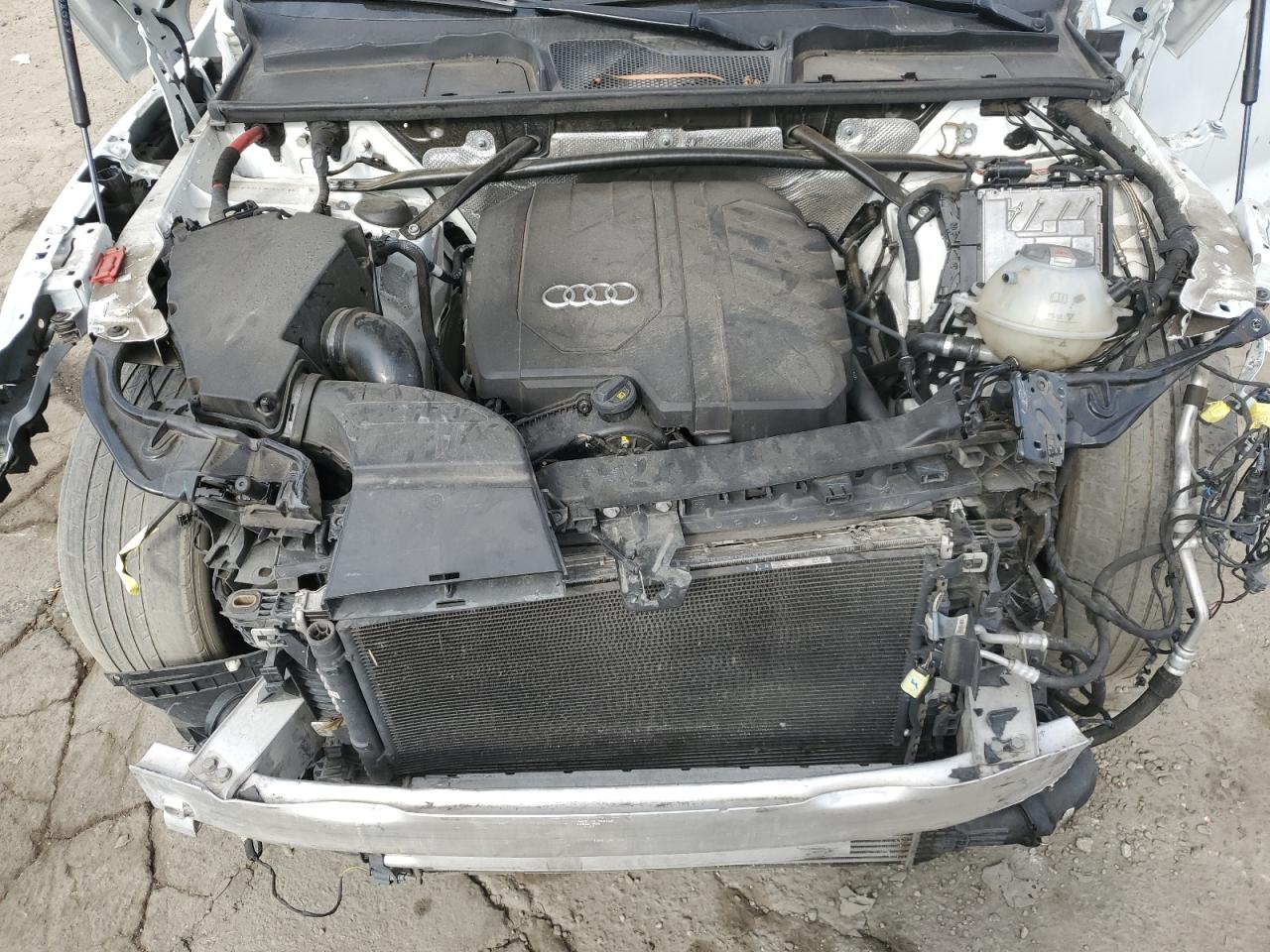 Audi Q5 Premium Plus 45 Image 6