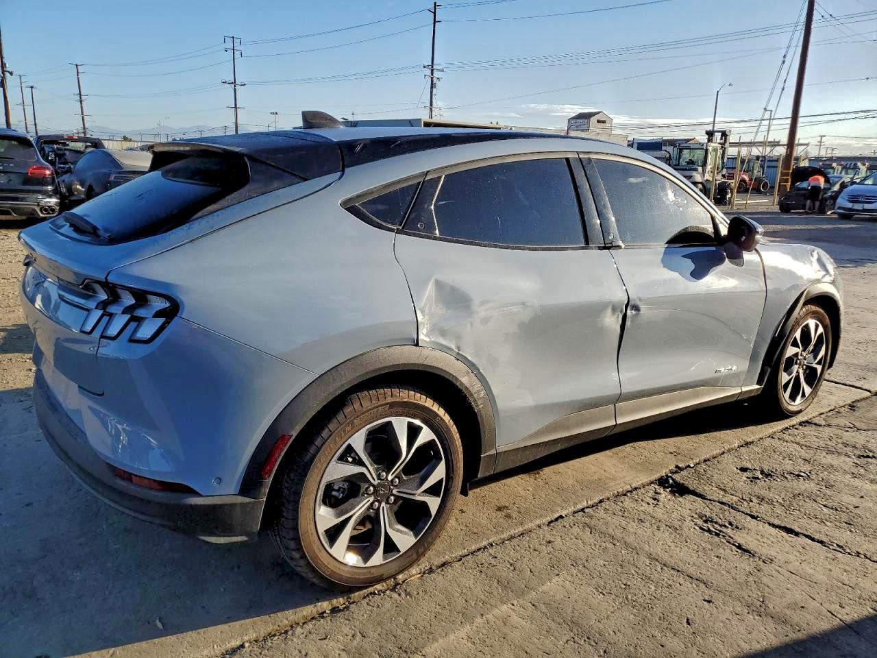 Ford Mustang Select Image 6