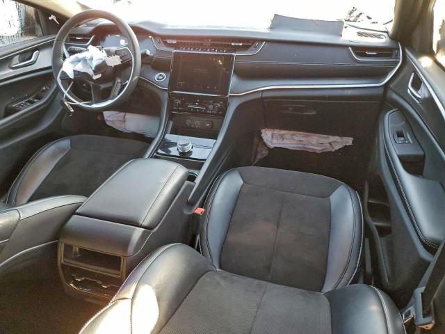 Jeep Grand Cherokee Laredo Image 6