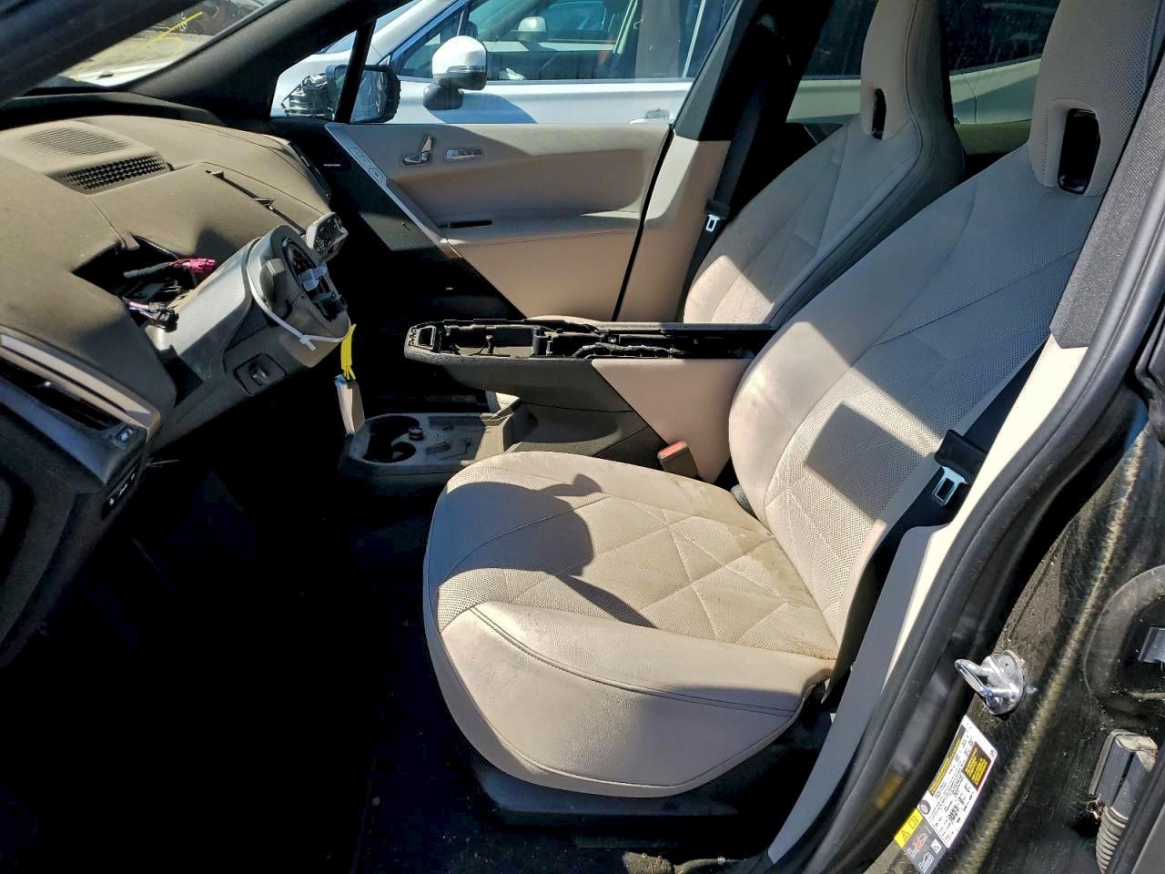 BMW Ix Xdrive5 Xdrive50 Image 8