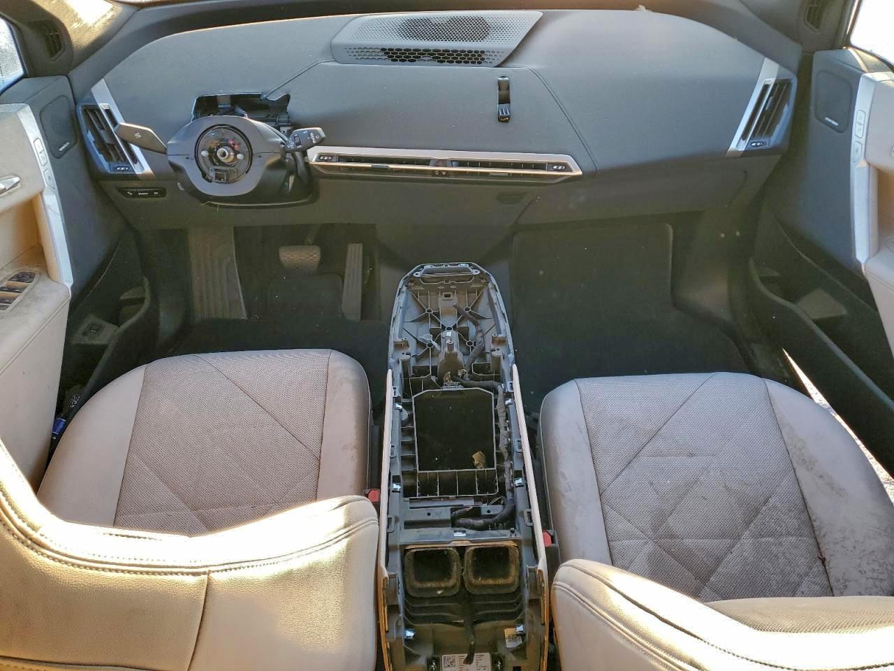 BMW Ix Xdrive5 Xdrive50 Image 10