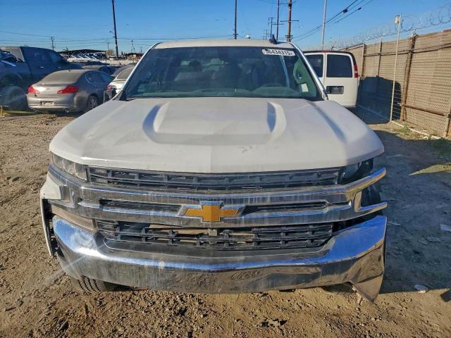 Chevrolet Silverado C1500 Lt Image 7