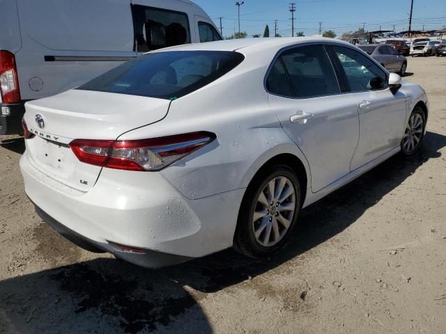 Toyota Camry L Image 11