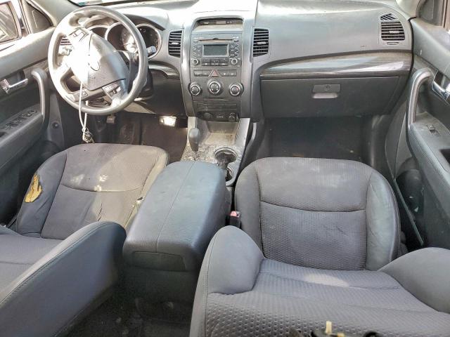 Kia Sorento Base Image 6