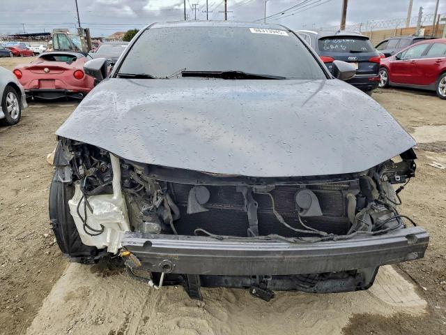 Lexus Es 300h Image 7