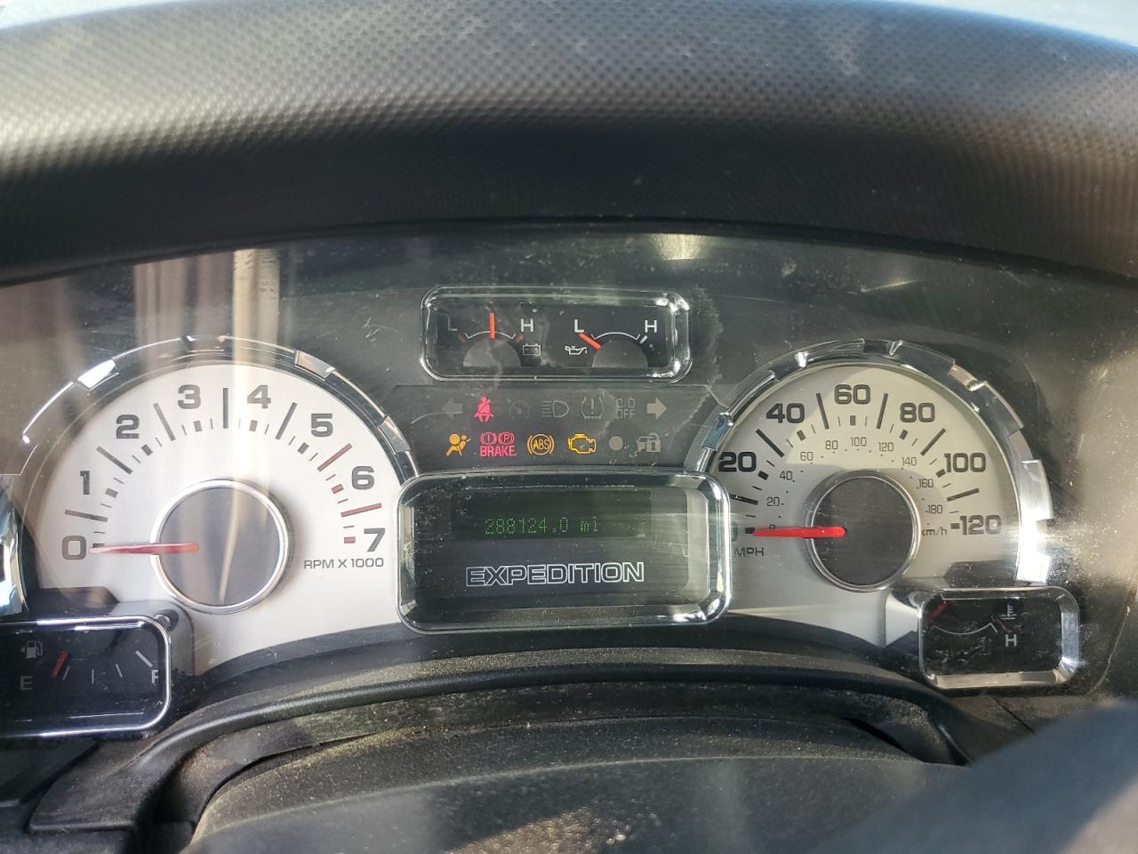 Ford Expedition Limited Image 8